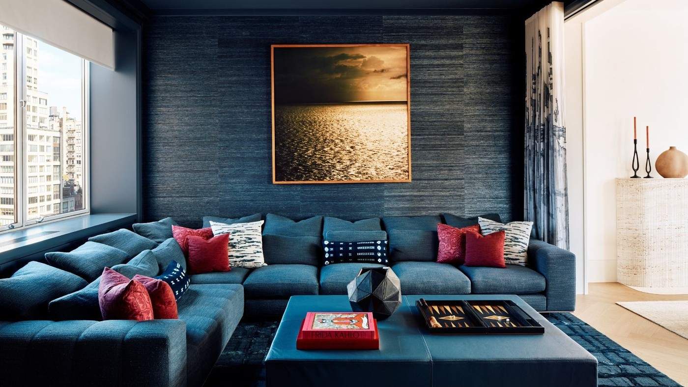 Blend Relaxed California Style with a Traditional City Apartment