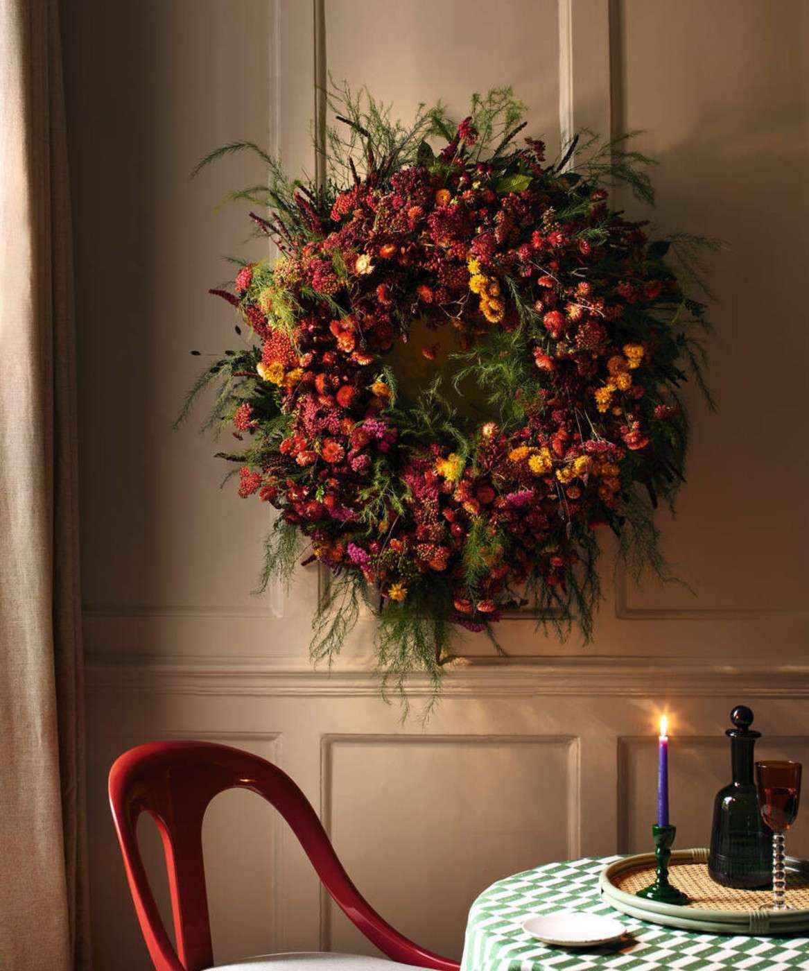 Make a Christmas Wreath with a Clear Natural Foundation