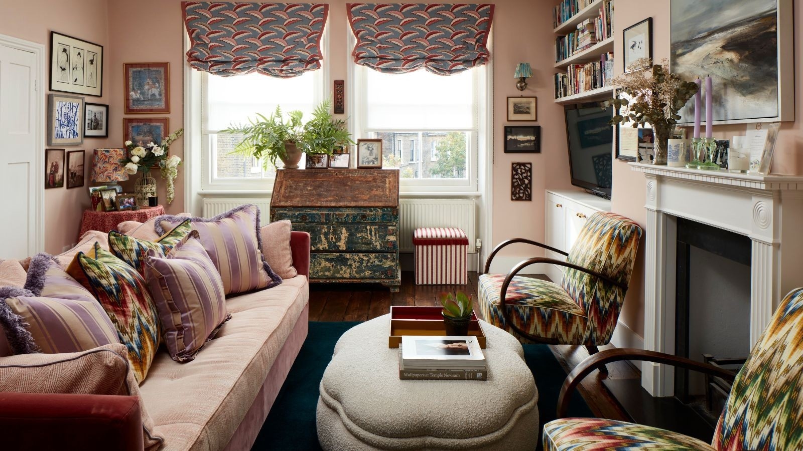 The Sofa Details That Make a Room Feel Finished