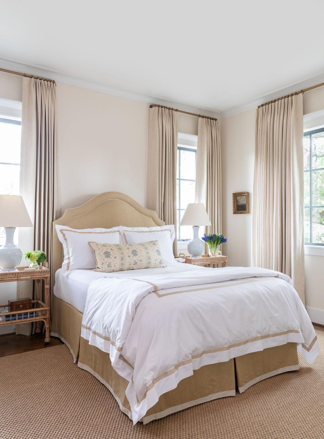 Traditional Style through Furniture and Symmetry