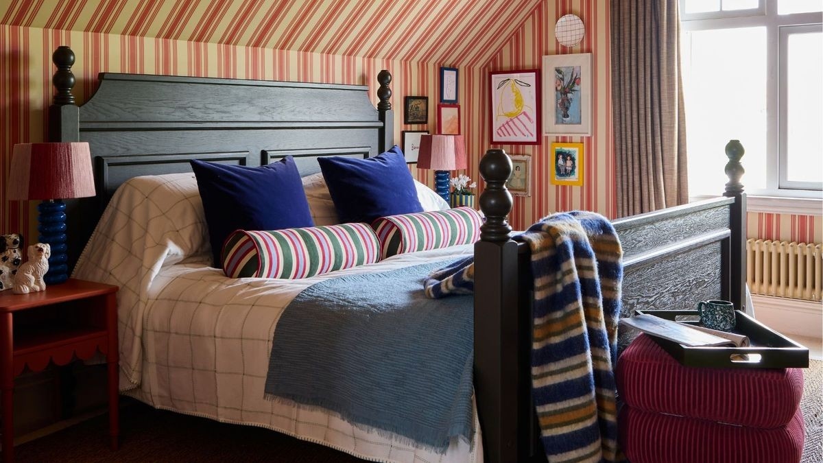 A Cozy Bedroom Starts with Color and Natural Texture