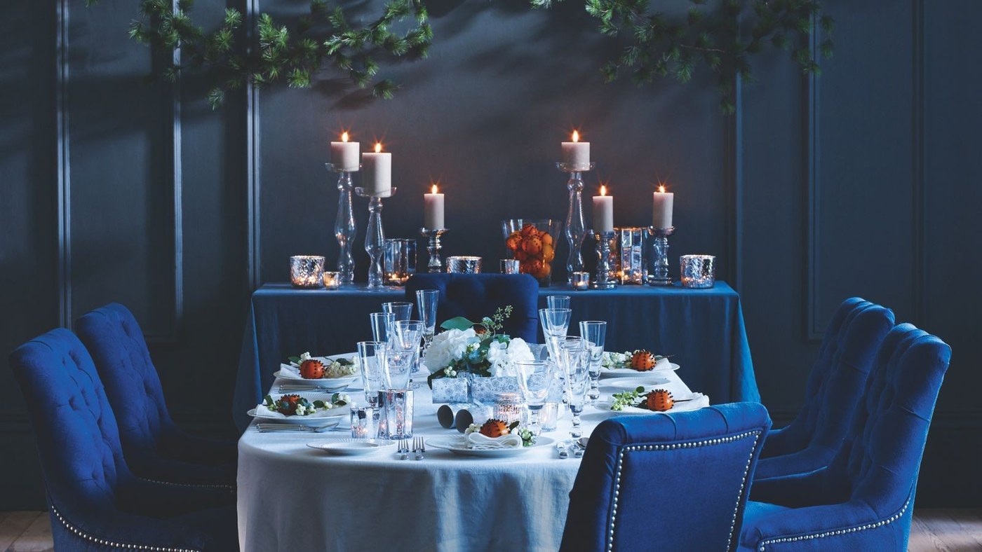 Seasonal Foliage Can Lead an Affordable Festive Table